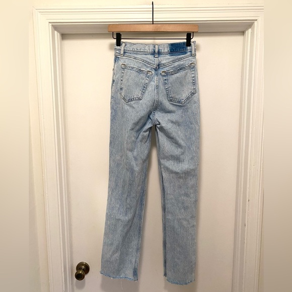 Abercrombie & Fitch The '90s Straight Ultra High-rise Jean women’s size 0 - Picture 5 of 6